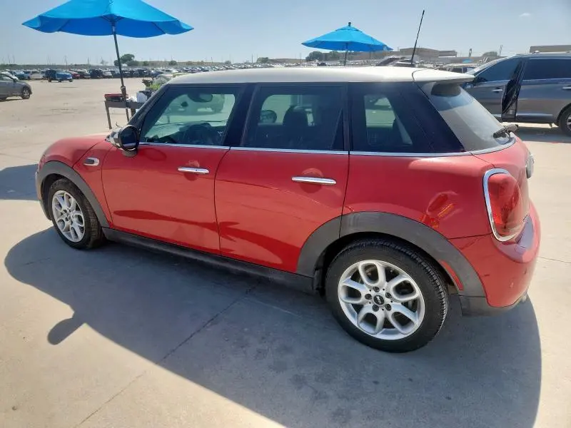 2019 MINI COOPER   