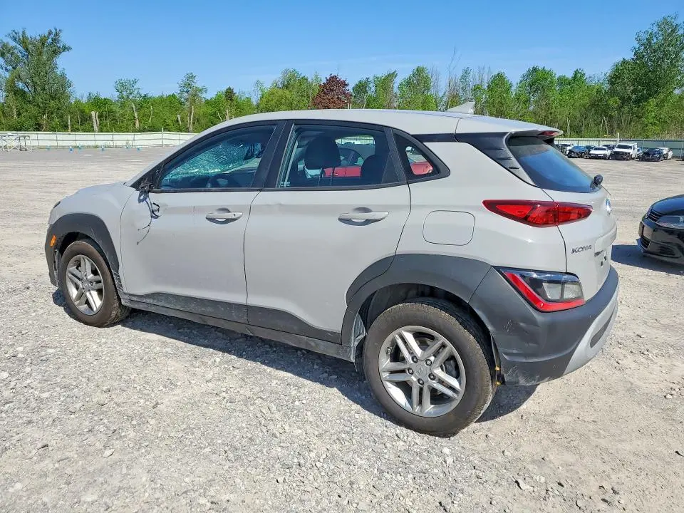 2023 HYUNDAI KONA SE  