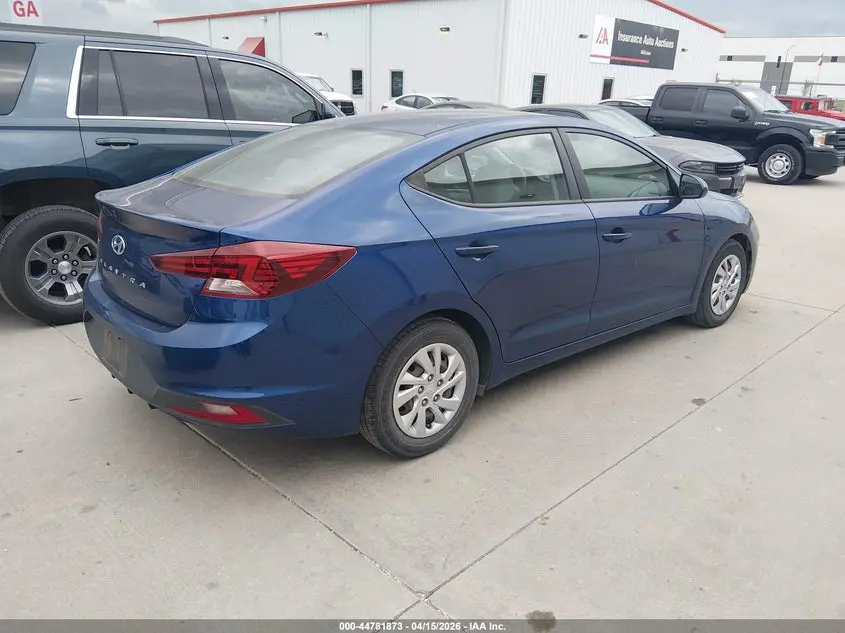 2020 HYUNDAI ELANTRA SE