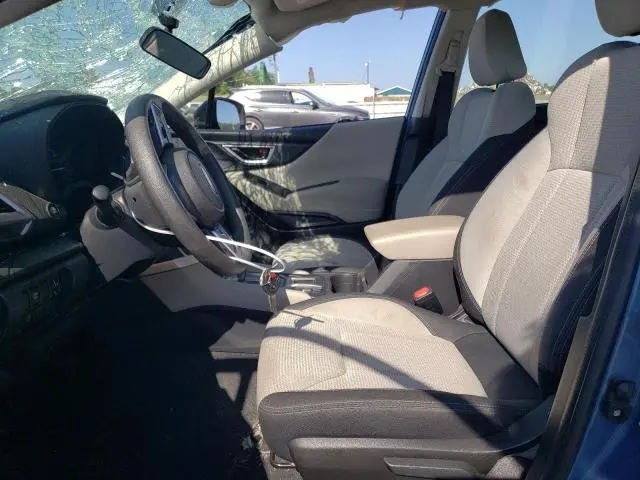 2021 SUBARU FORESTER   