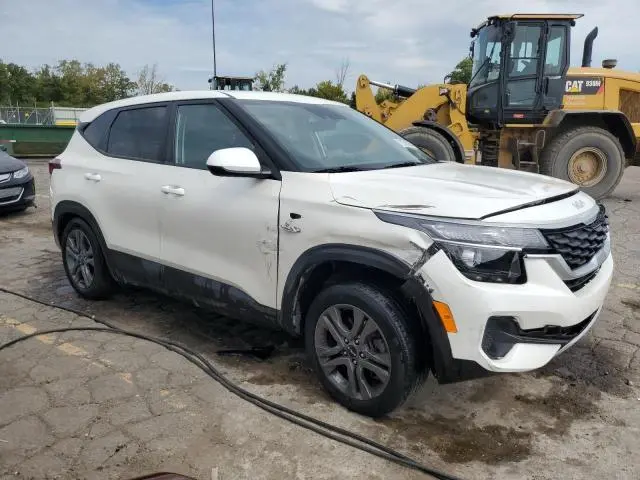 2023 KIA SELTOS LX  