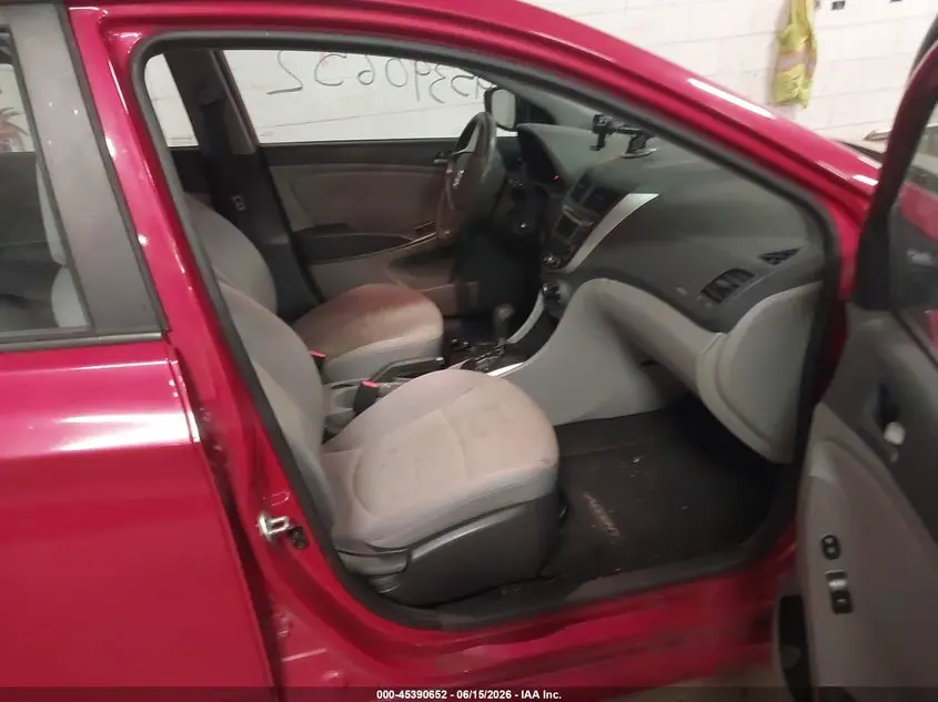 2016 HYUNDAI ACCENT SE