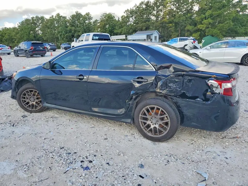 2012 TOYOTA CAMRY SE  