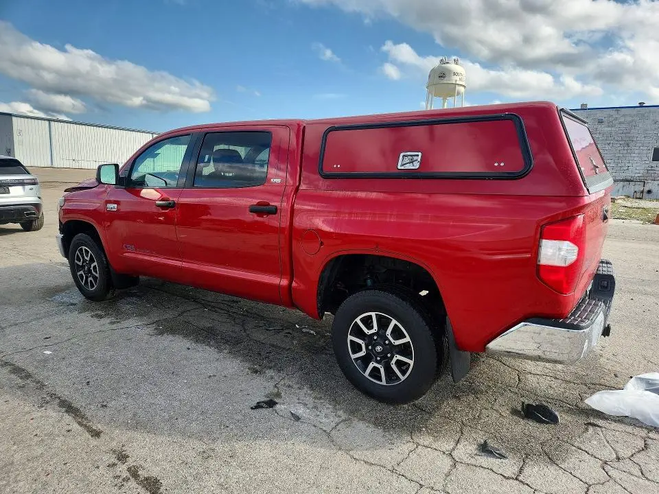 2019 TOYOTA TUNDRA CREWMAX SR5  