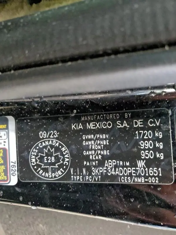 2023 KIA FORTE EX  