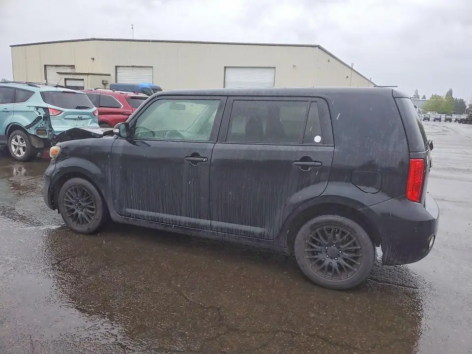 2010 TOYOTA SCION XB  