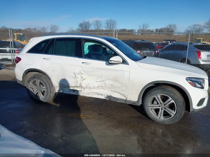 2019 MERCEDES-BENZ GLC 300 4MATIC