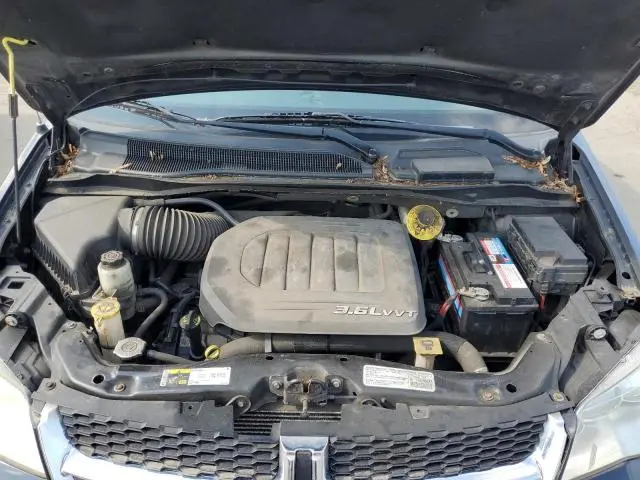 2014 DODGE GRAND CARAVAN SE  