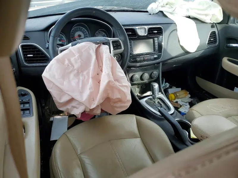 2012 CHRYSLER 200 LIMITED  