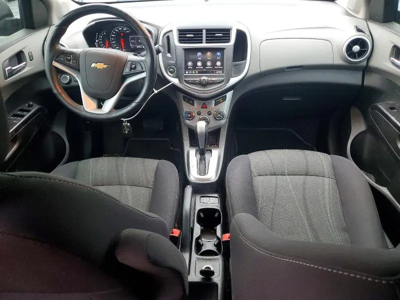 2020 CHEVROLET SONIC LT  