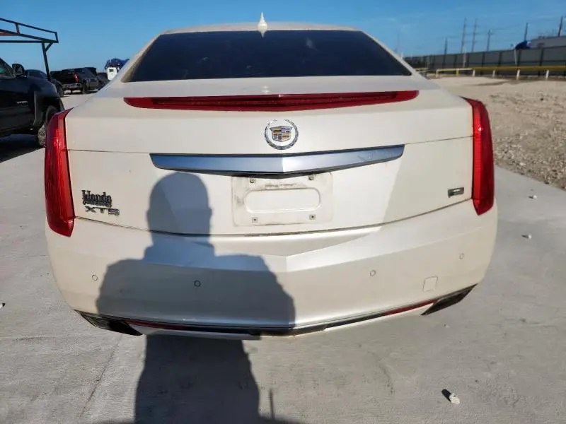 2013 CADILLAC XTS PLATINUM  
