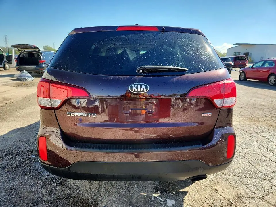 2014 KIA SORENTO LX  