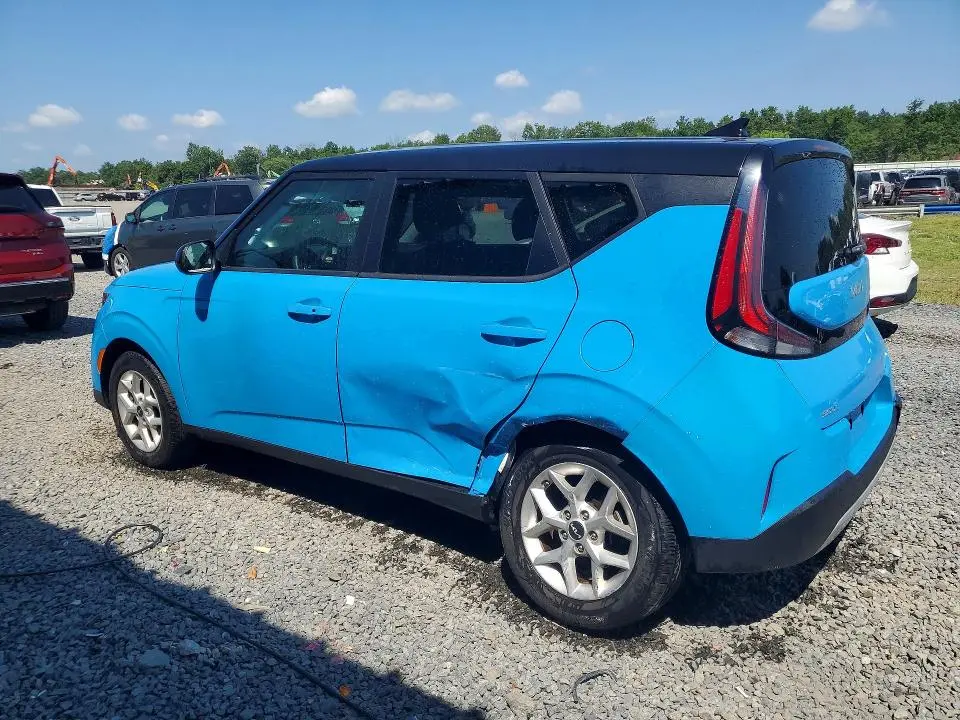 2023 KIA SOUL S  