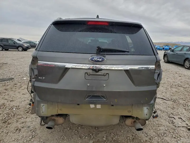 2016 FORD EXPLORER XLT  