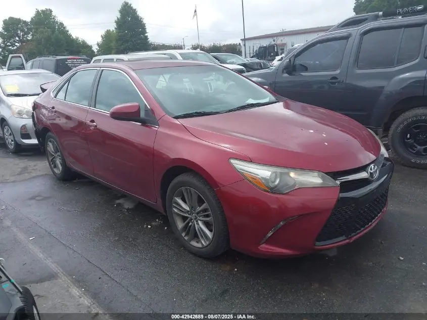 2016 TOYOTA CAMRY SE