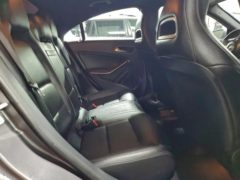 2018 MERCEDES-BENZ CLA 250 4MATIC  