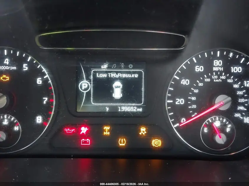 2017 KIA SORENTO 2.4L LX