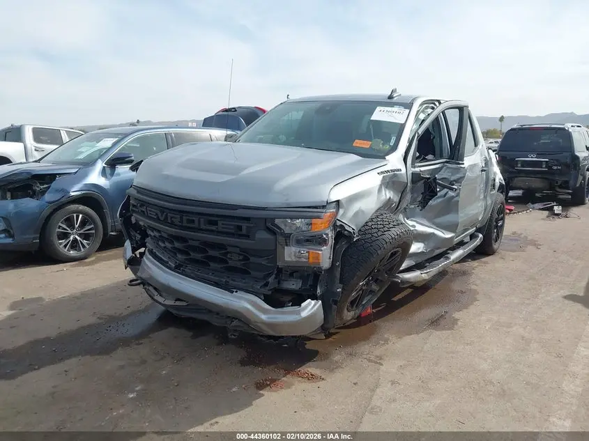 2024 CHEVROLET SILVERADO 1500 4WD  SHORT BED CUSTOM