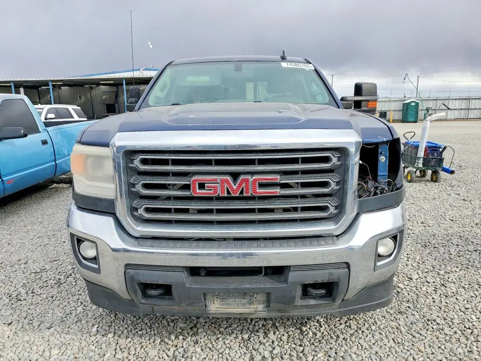 2015 GMC SIERRA K2500 SLE  