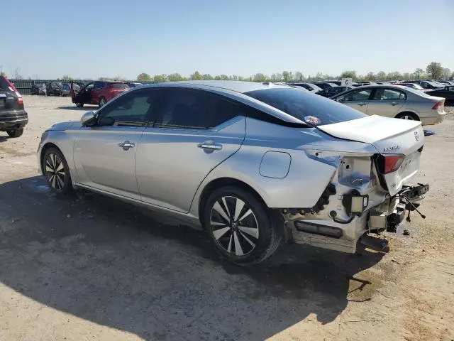 2019 NISSAN ALTIMA SV  