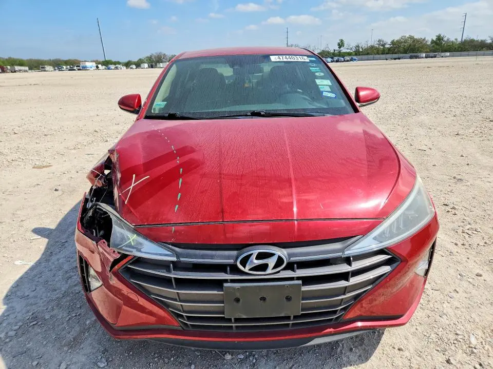 2019 HYUNDAI ELANTRA SEL  