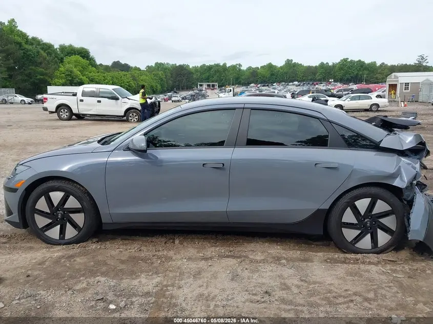 2025 HYUNDAI IONIQ 6 SE