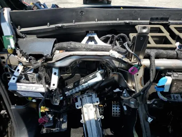 2023 MERCEDES-BENZ GLB 250  