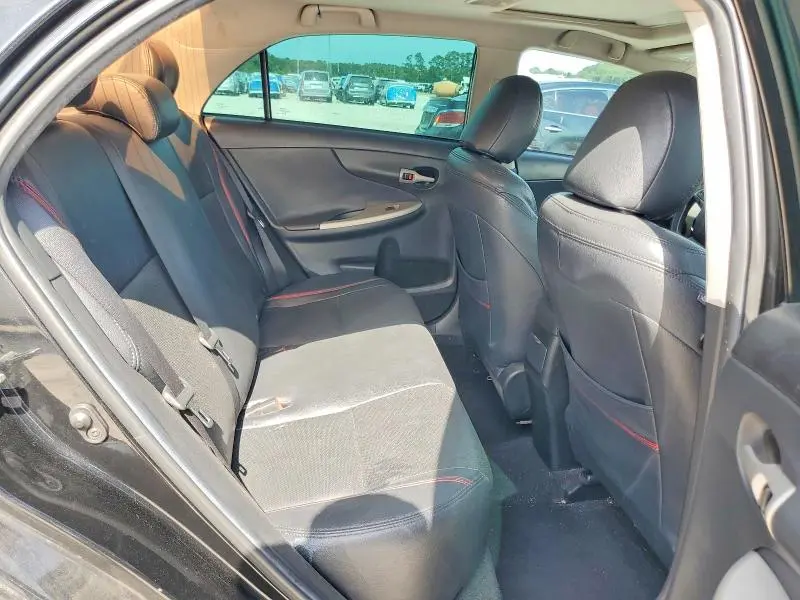 2013 TOYOTA COROLLA S  