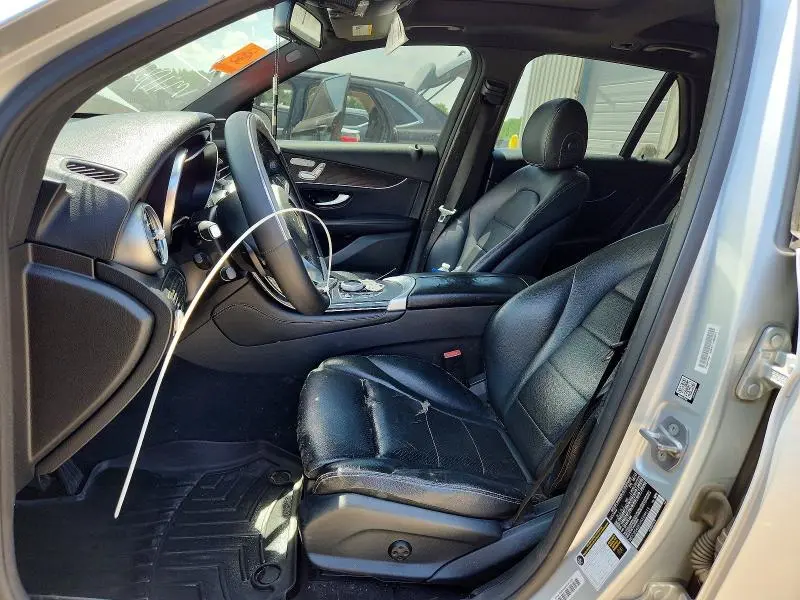 2017 MERCEDES-BENZ GLC 300  