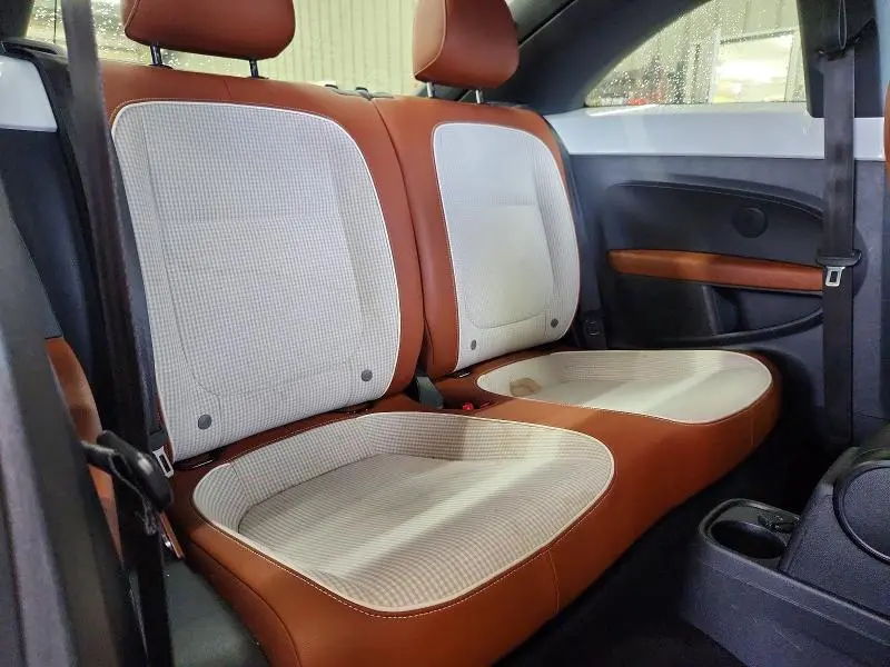 2017 VOLKSWAGEN BEETLE 1.8T  