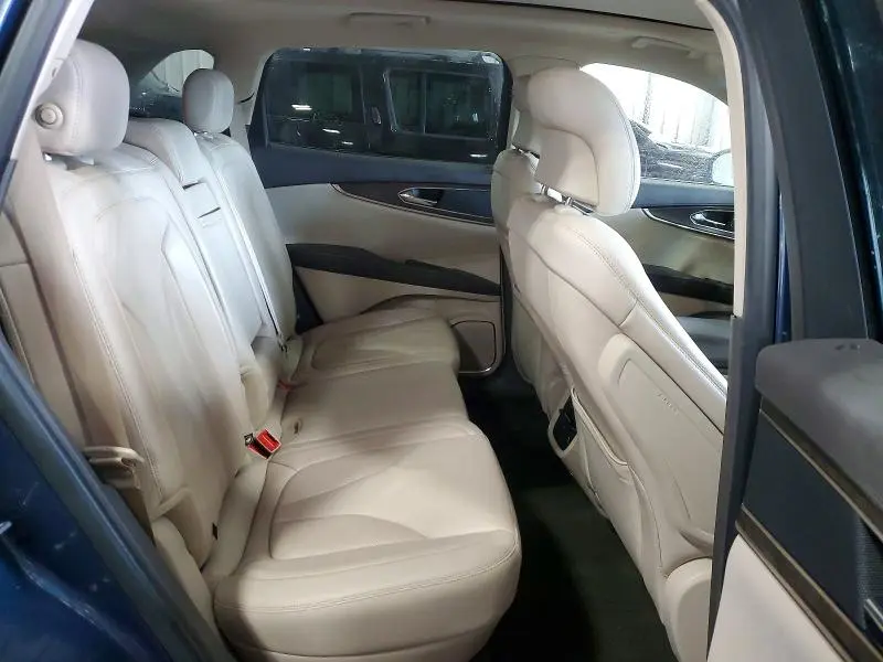 2019 LINCOLN NAUTILUS SELECT  