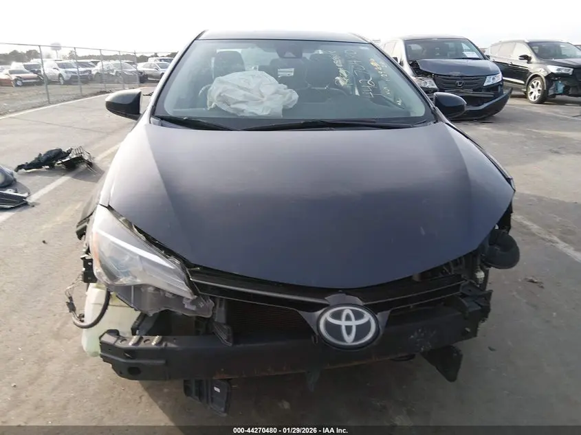 2017 TOYOTA COROLLA LE