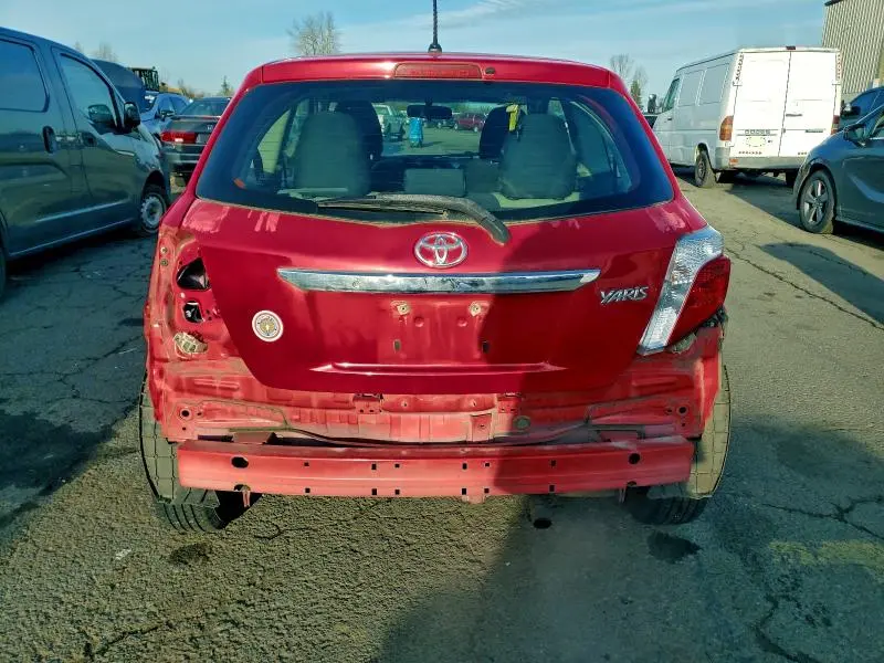 2013 TOYOTA YARIS   