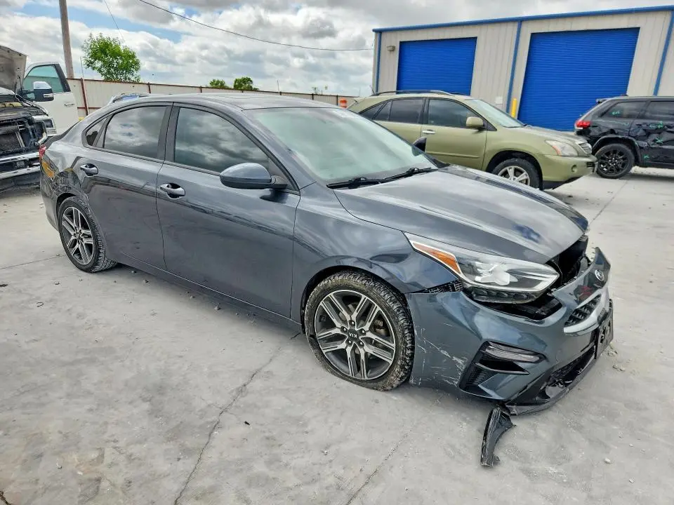 2019 KIA FORTE S  