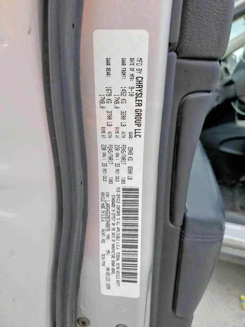 2011 JEEP GRAND CHEROKEE LAREDO  
