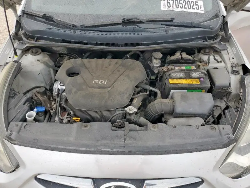 2012 HYUNDAI ACCENT GLS  