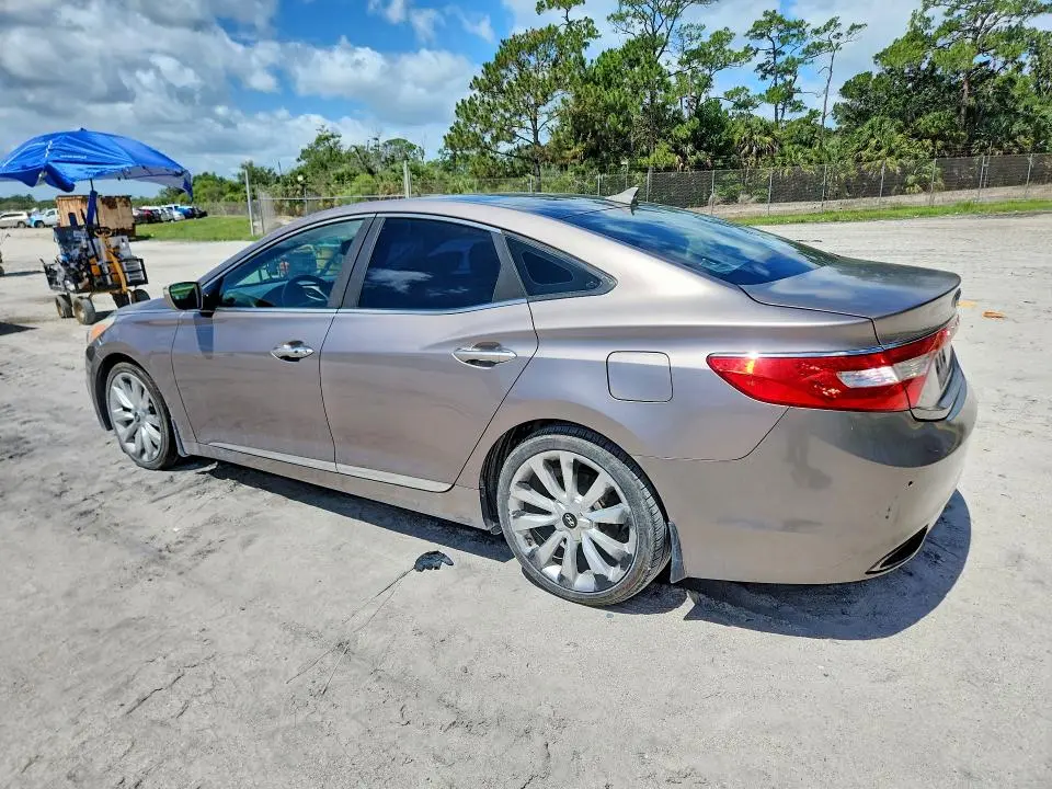 2013 HYUNDAI AZERA BASE  