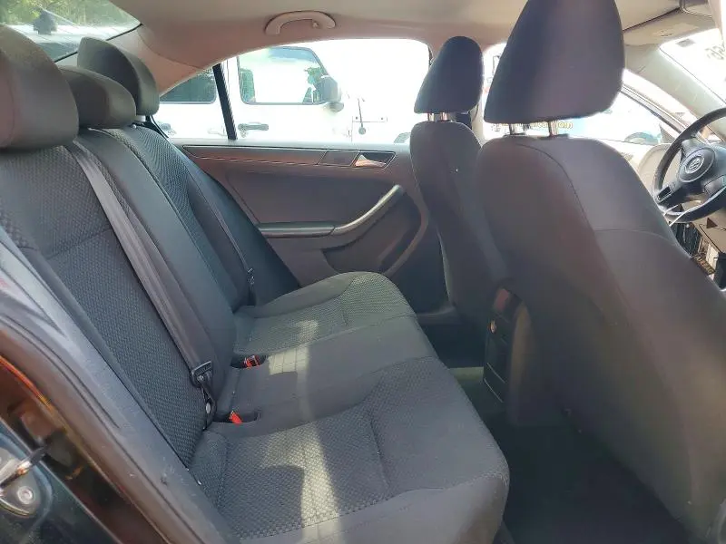 2014 VOLKSWAGEN JETTA BASE  