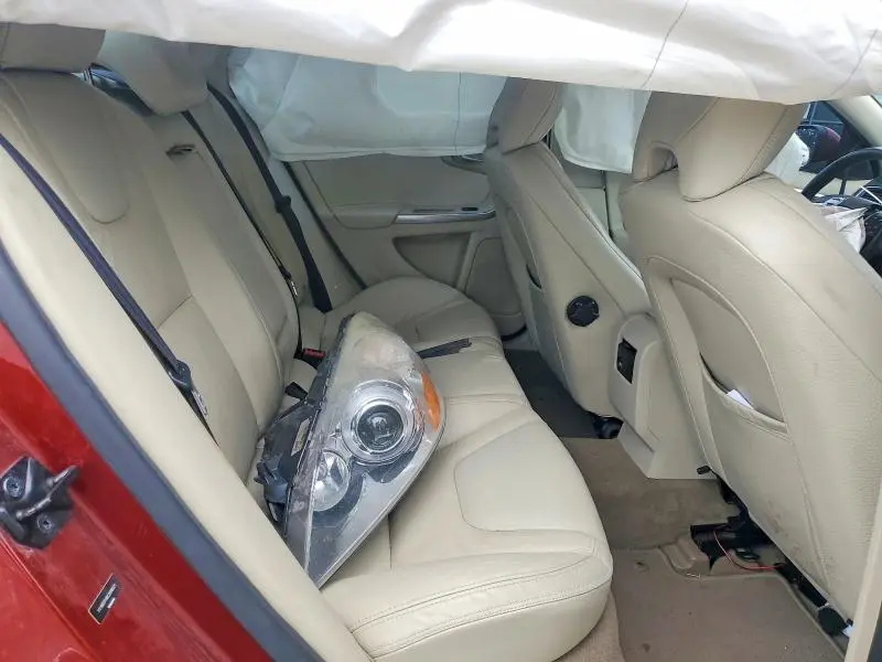 2012 VOLVO S60 T6  