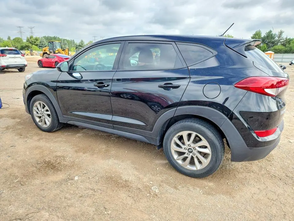 2018 HYUNDAI TUCSON SE  