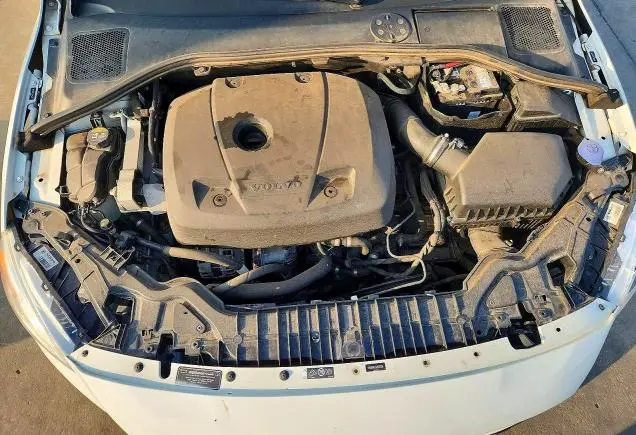 2018 VOLVO S60 DYNAMIC  