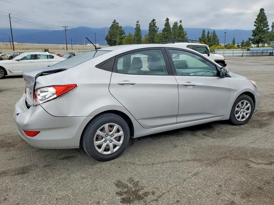 2014 HYUNDAI ACCENT GLS  