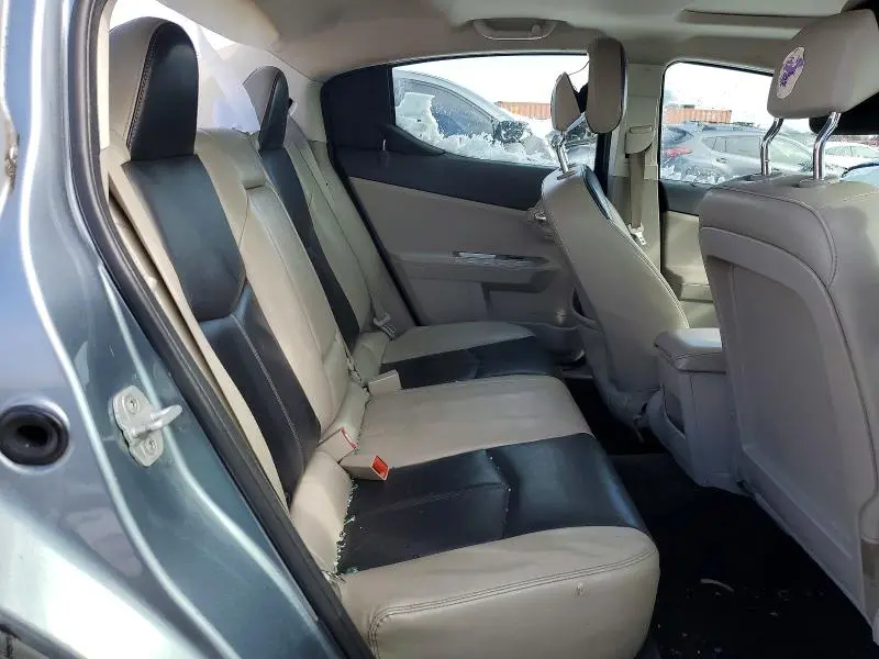 2010 DODGE AVENGER R  