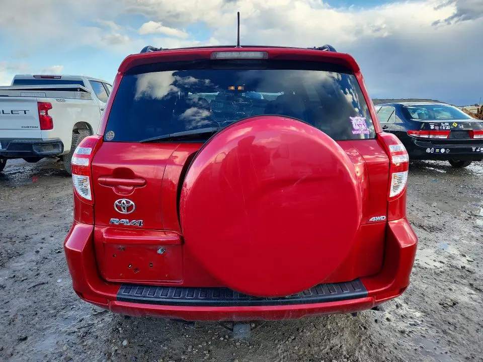 2011 TOYOTA RAV4 BASE  
