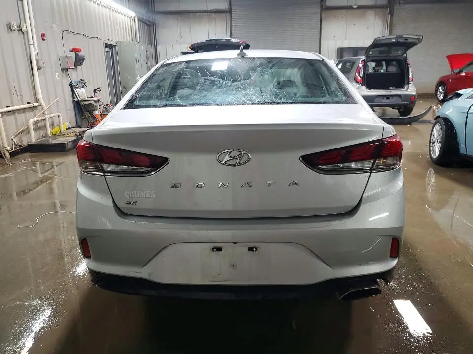 2019 HYUNDAI SONATA SE  