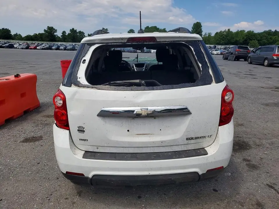 2015 CHEVROLET EQUINOX LT  