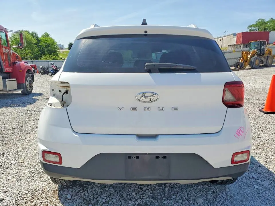 2020 HYUNDAI VENUE SEL  