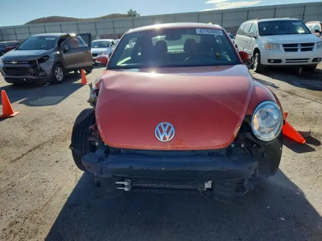 2019 VOLKSWAGEN BEETLE S  