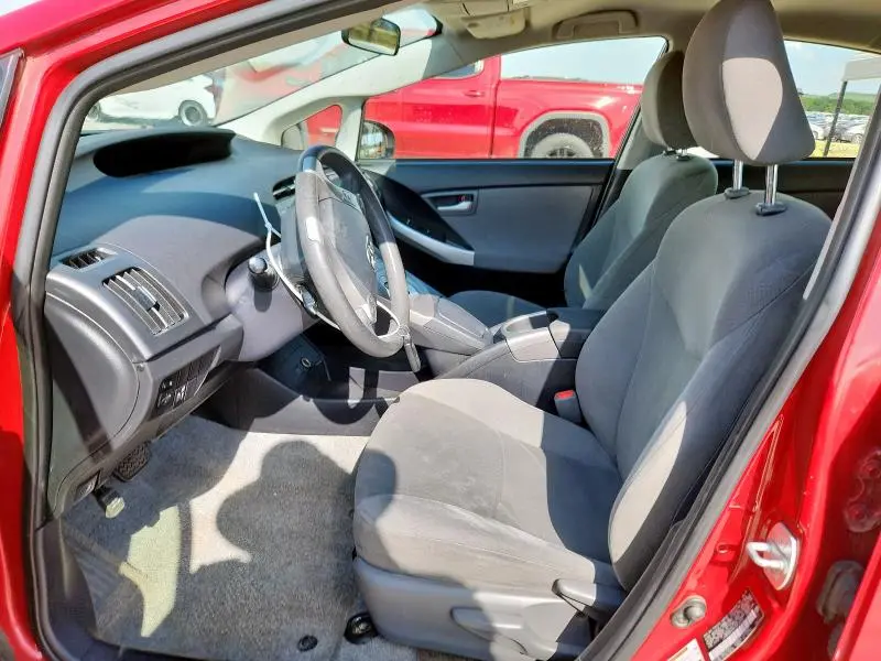 2015 TOYOTA PRIUS   