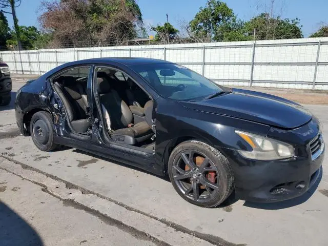 2014 NISSAN MAXIMA S  